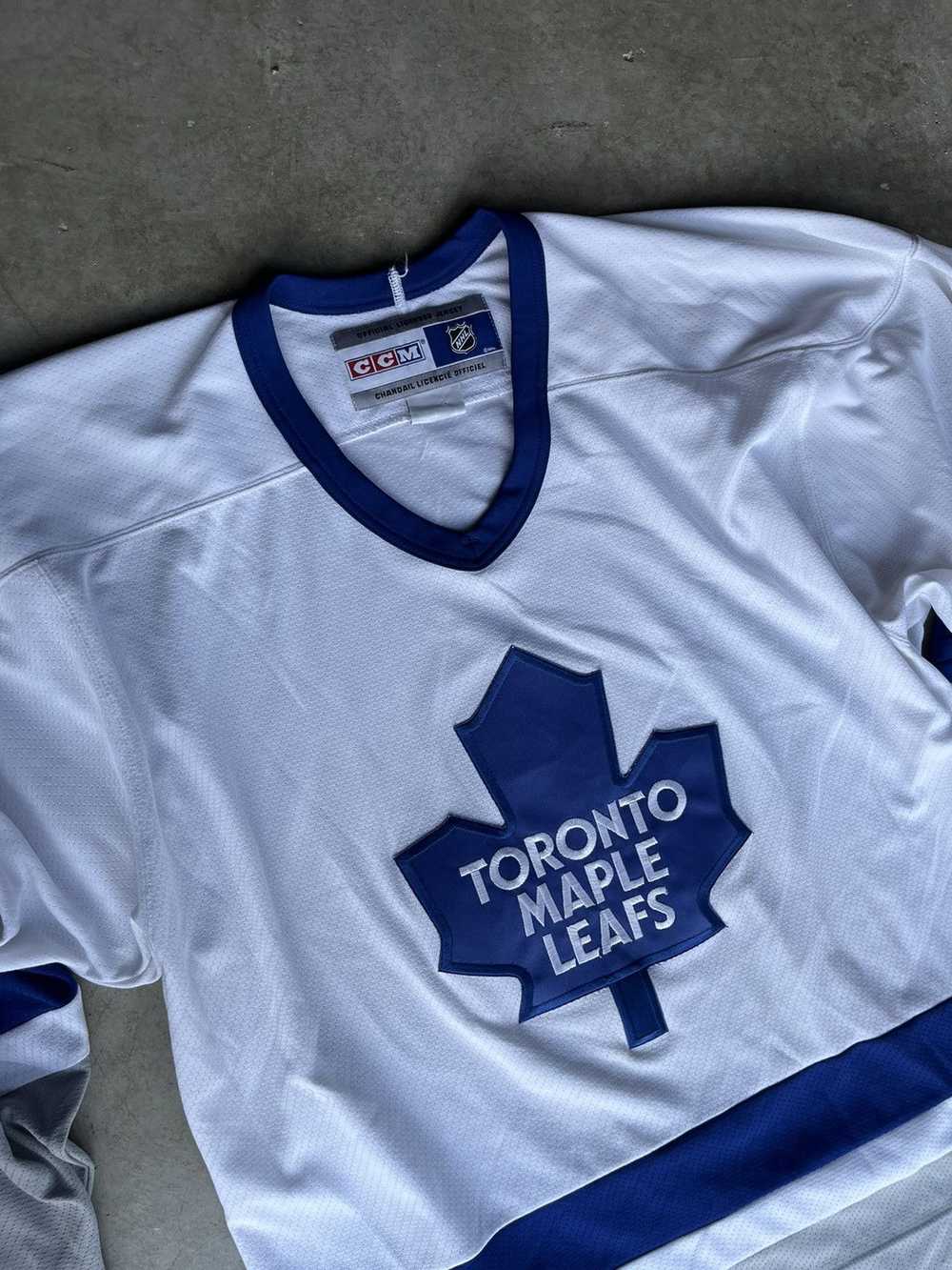 Ccm × Vintage Vintage Toronto Maple Leafs CCM Hoc… - image 4