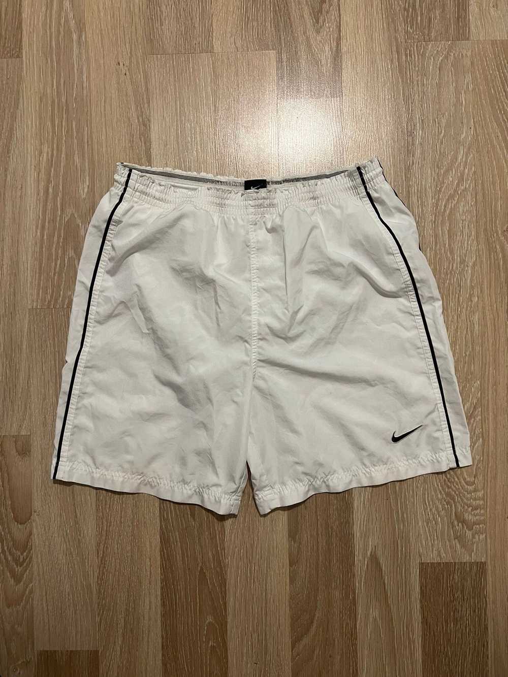 Nike × Streetwear × Vintage Vintage Nike Shorts 9… - image 1