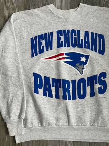 NFL × Rare × Vintage 1997 New England Patriots Gre