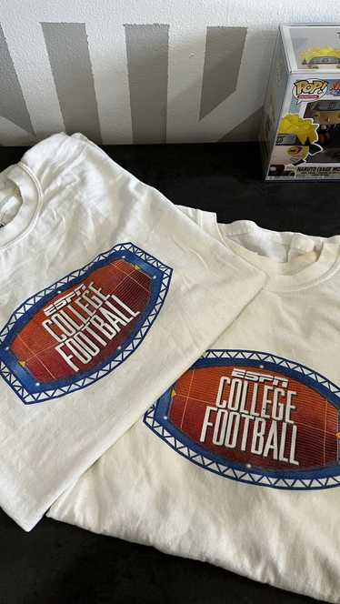 Gildan 90s espn college football tee