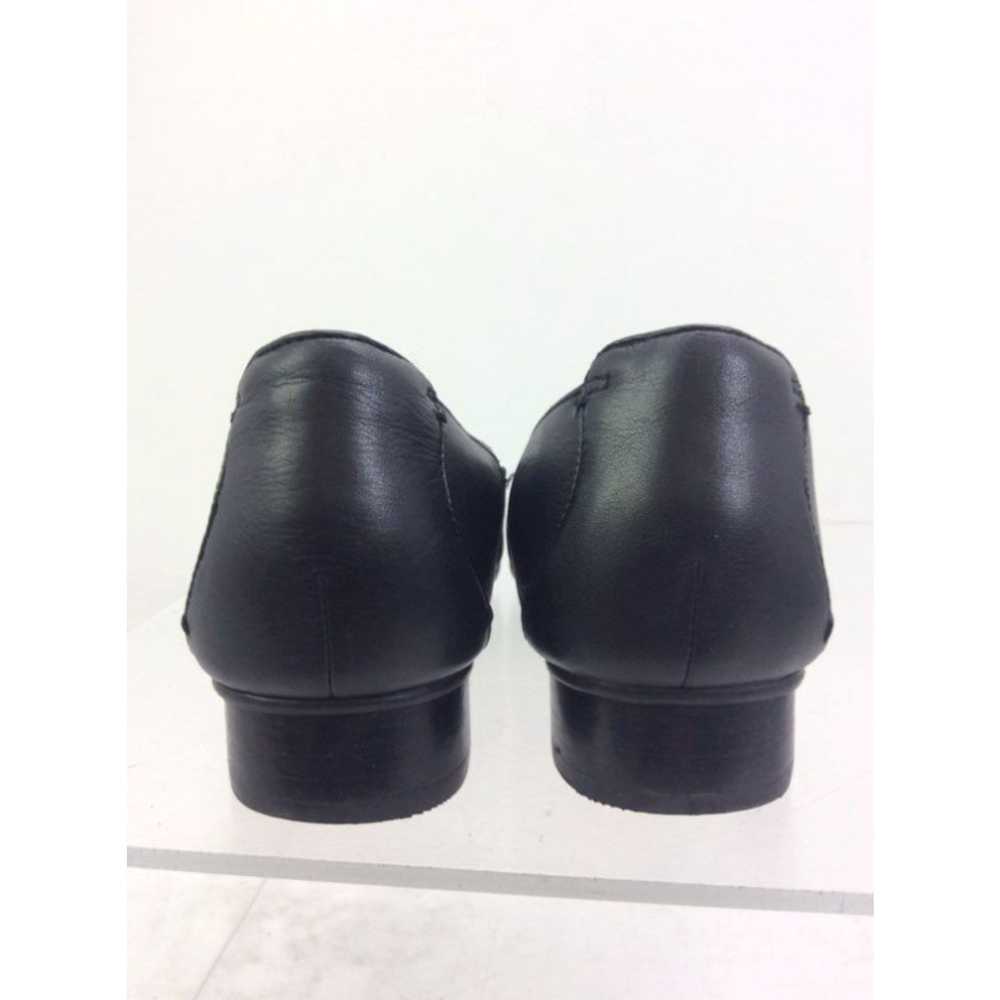 Clarks Clarks Artisan Black Leather Slip-On Loafe… - image 3