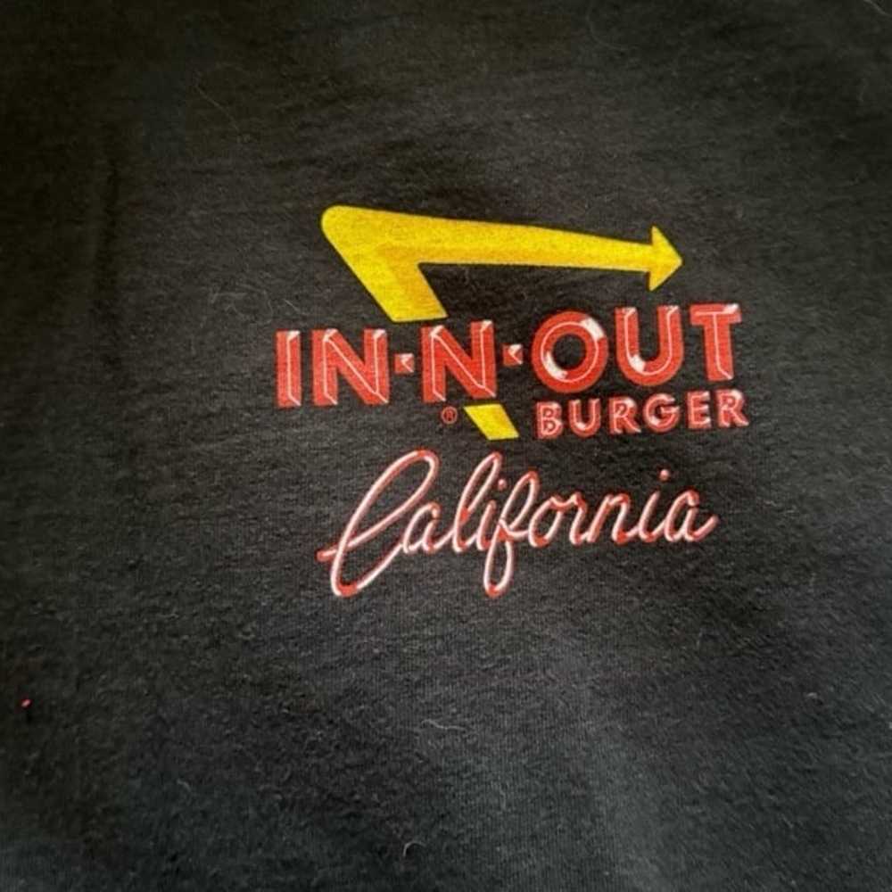 In and out burger shirt - image 3