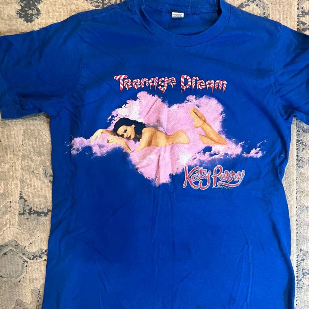 Rare Katy Perry Y2K Teenage Dream concert shirt - image 2