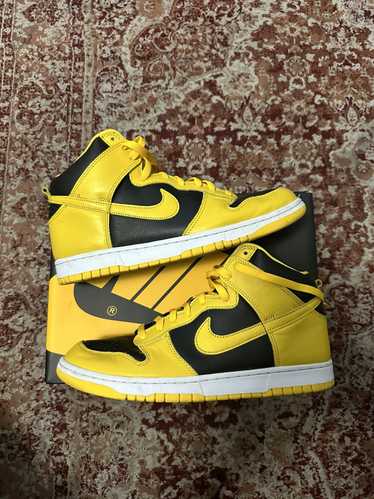 Nike Nike dunk high Black Varsity Maize “Iowa”