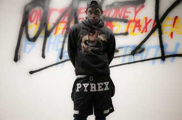 Pyrex black shorts for - Gem