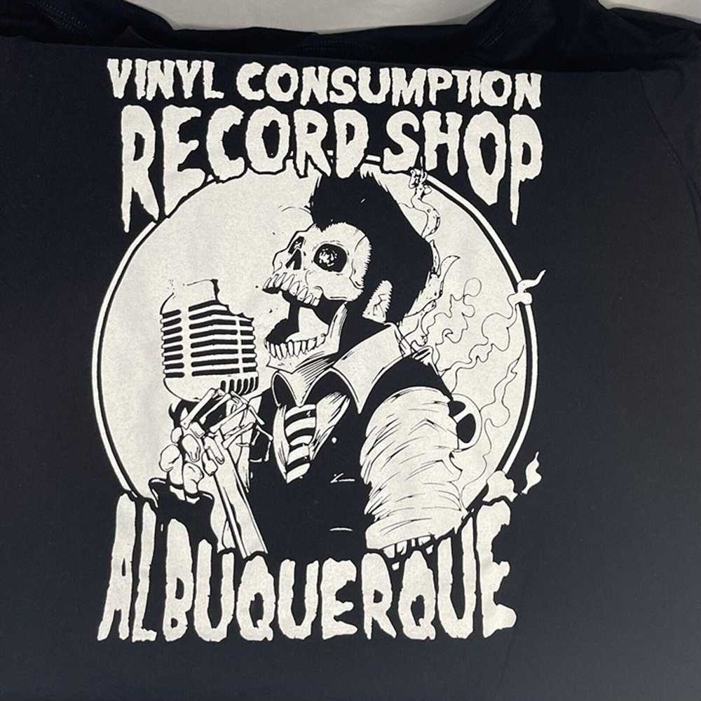 Vinyl Consumption Record Shop Skull Mens sz L Alb… - image 3