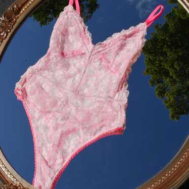 Victoria’s Secret | pink lace teddy bodysuit balle