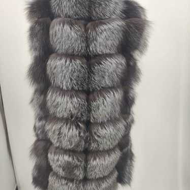 Silver fox fur vest - image 1