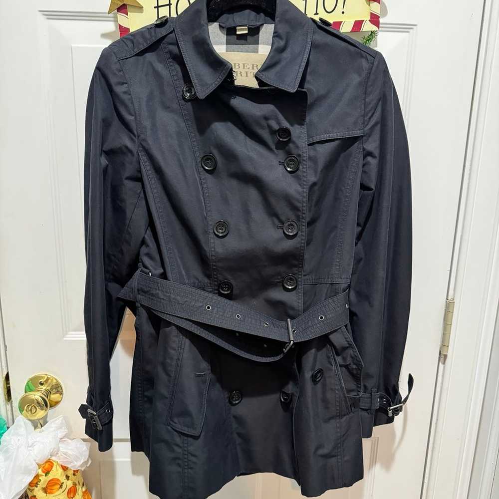 Burberry trench coat size 10 - image 11