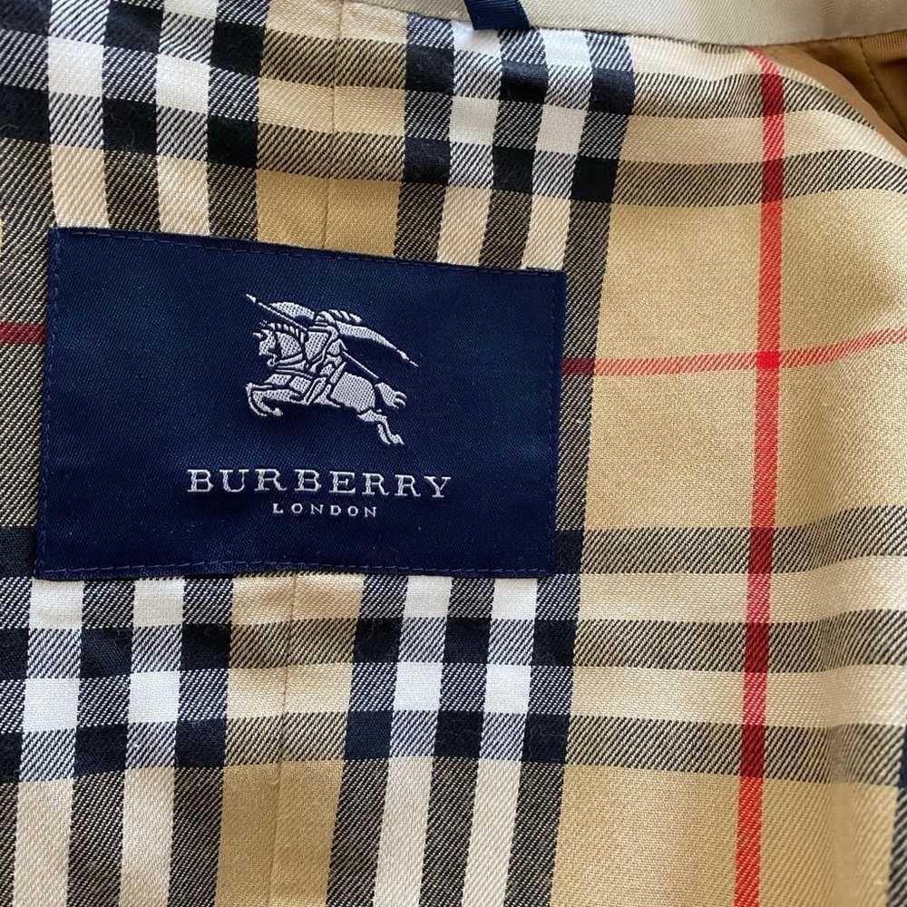 Burberry - image 3