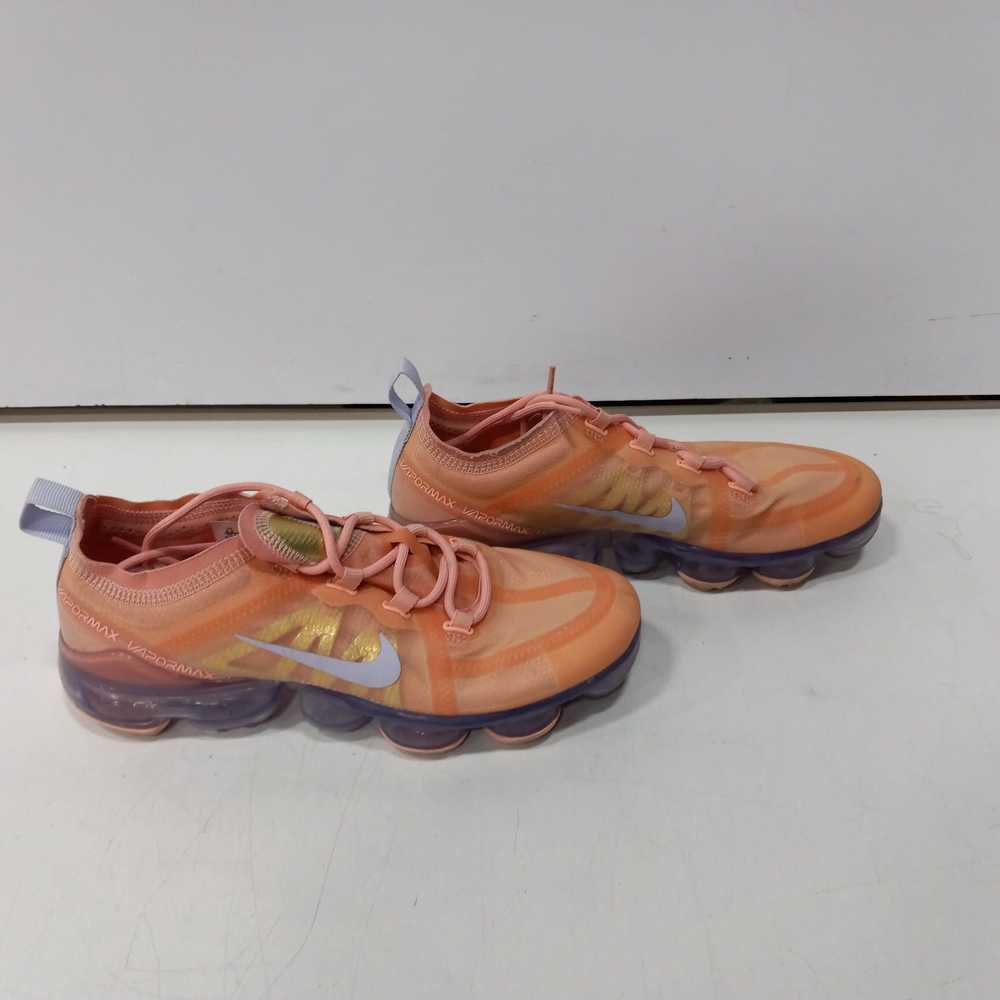 Women's Nike Air VaporMax Peach/Pink Sneakers Siz… - image 3
