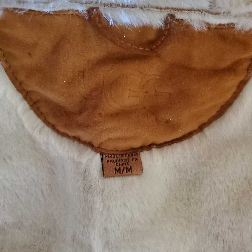 UGG Hooded Chestnut Sherpa Fur Coat Size Medium - image 9