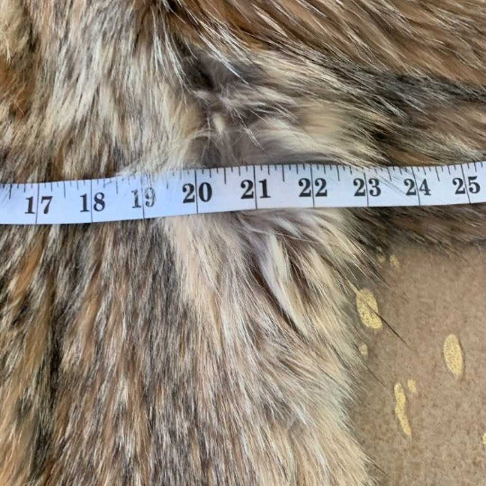 Beautiful Authentic Fox Fur Coat - image 10