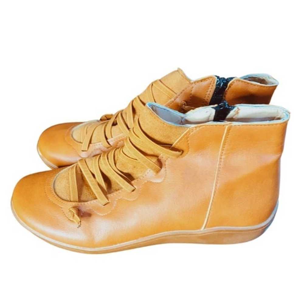 Womans Vintage Tan ankle shoes - image 2