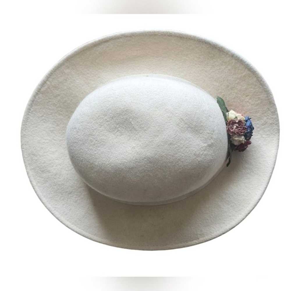 Vintage 100% Wool Felt Creamy Off White Floral Ri… - image 5