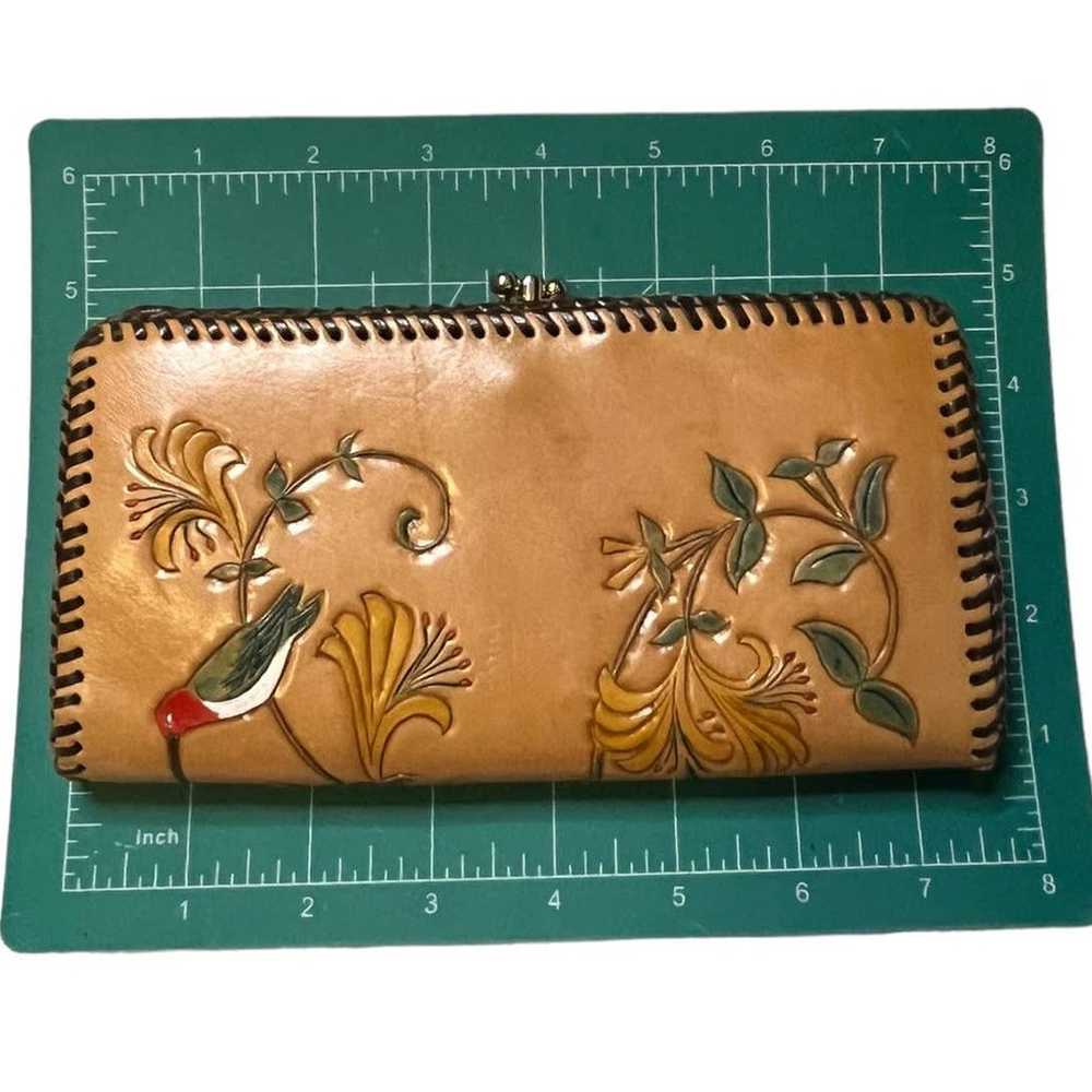 Hand-Tooled Genuine Leather Ladies wallet with hu… - image 6
