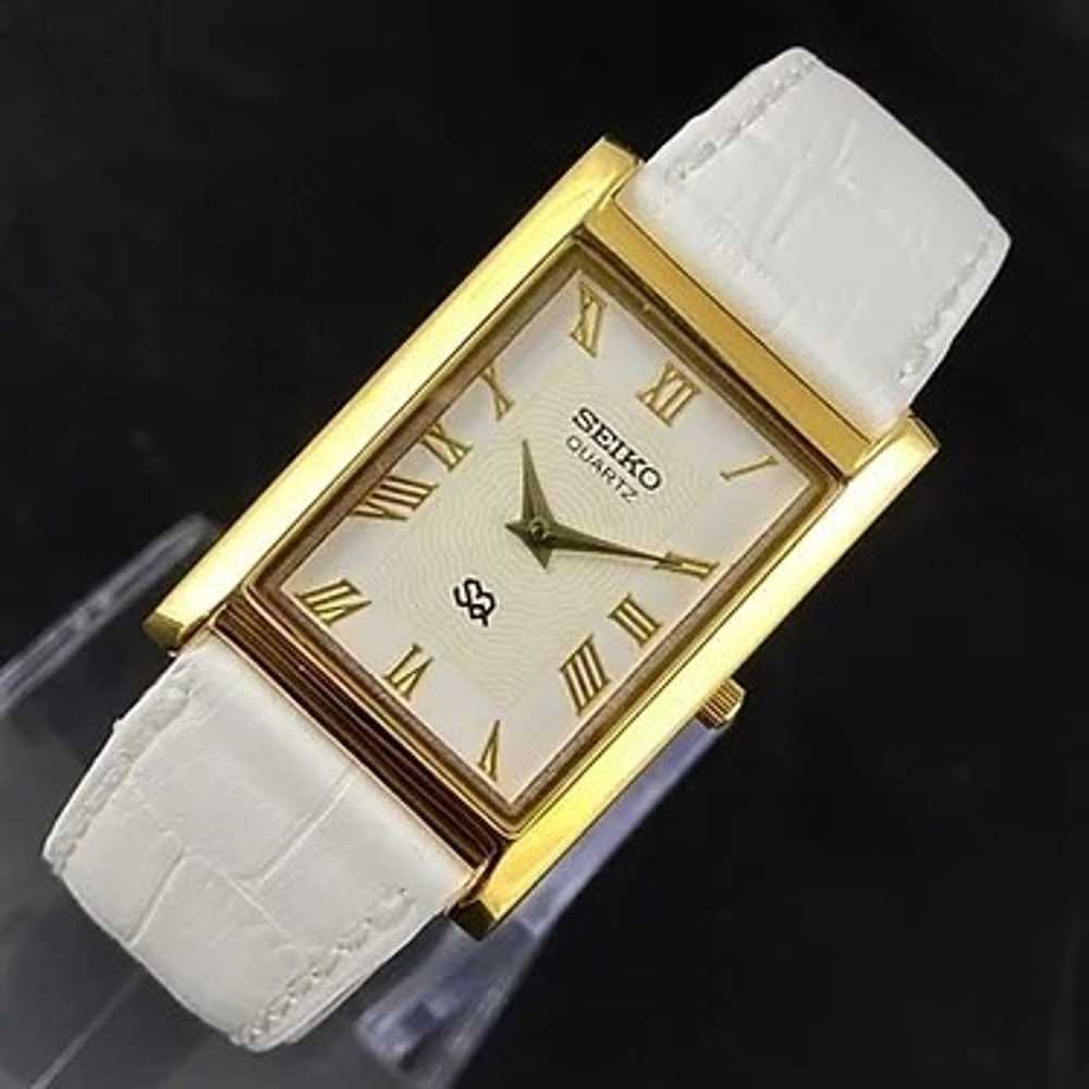Vintage Style Seiko Quartz Mens Gold Watch & Whit… - image 3