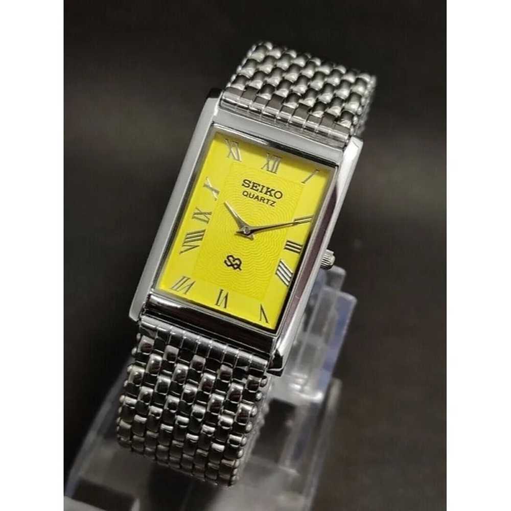 Vintage Style Seiko Quartz Mens Silver Watch & Ye… - image 6