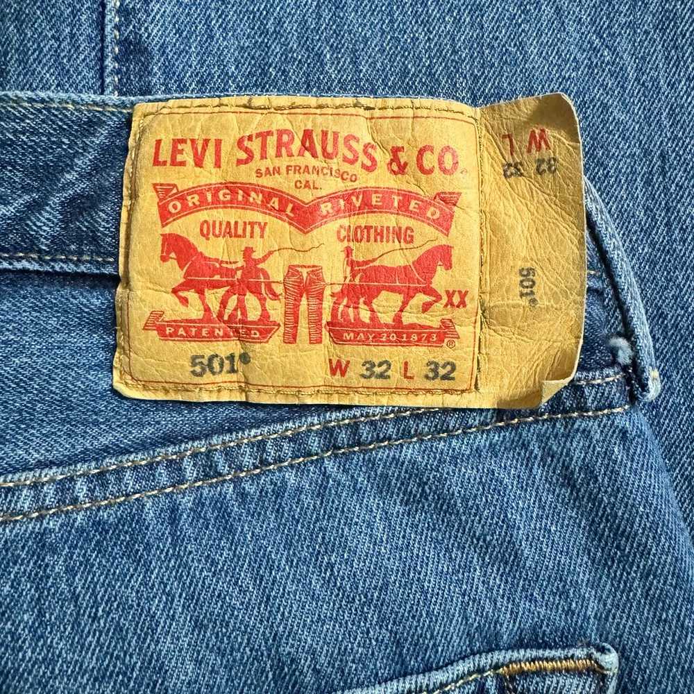 Vintage Men’s Levi 501 Buttonfly Jeans size 32”x3… - image 8