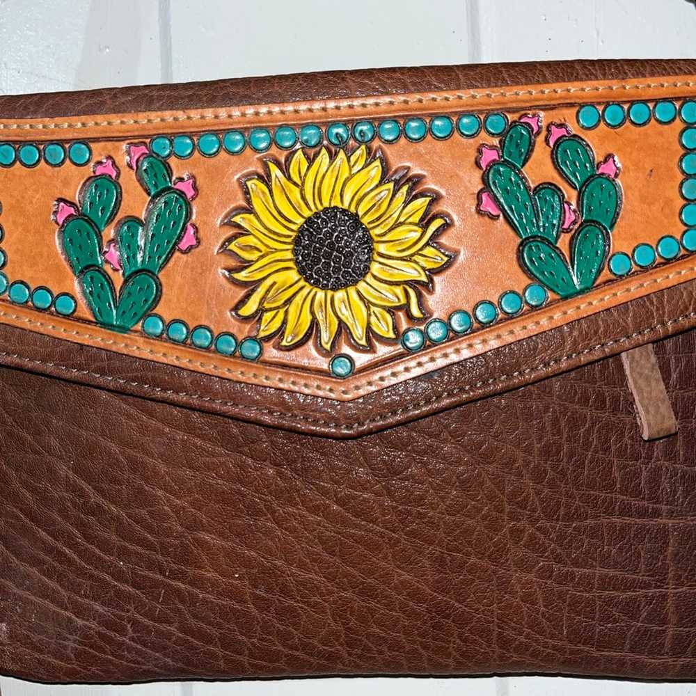 Leather American Darling purse like new - image 2