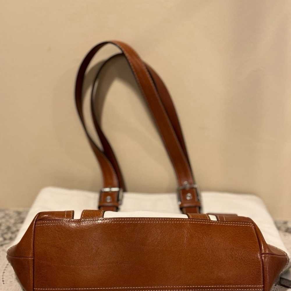 Pre-Loved Coach All Leather Bucket Bag F11201 - image 10