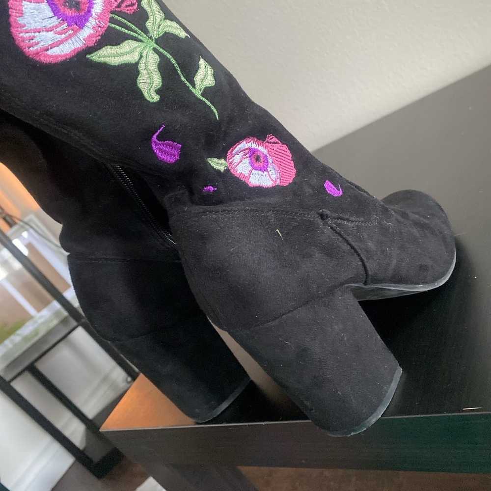 Knee high flower boots - image 6