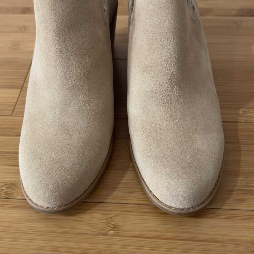 New TOMS Suede beige Wedge booties - image 3