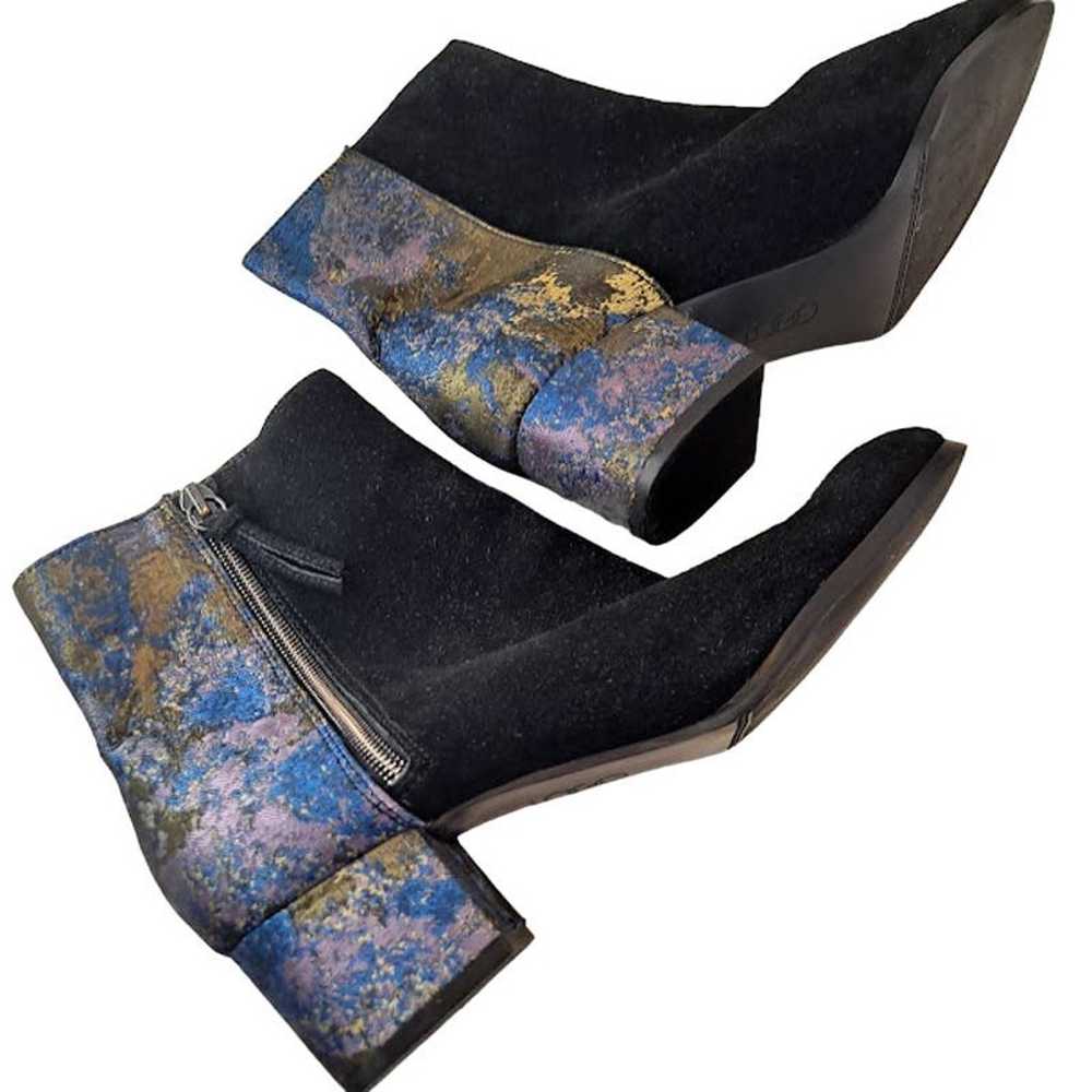 Lori Goldstein Ankle Boots 8.5 Blue Gold Purple B… - image 1