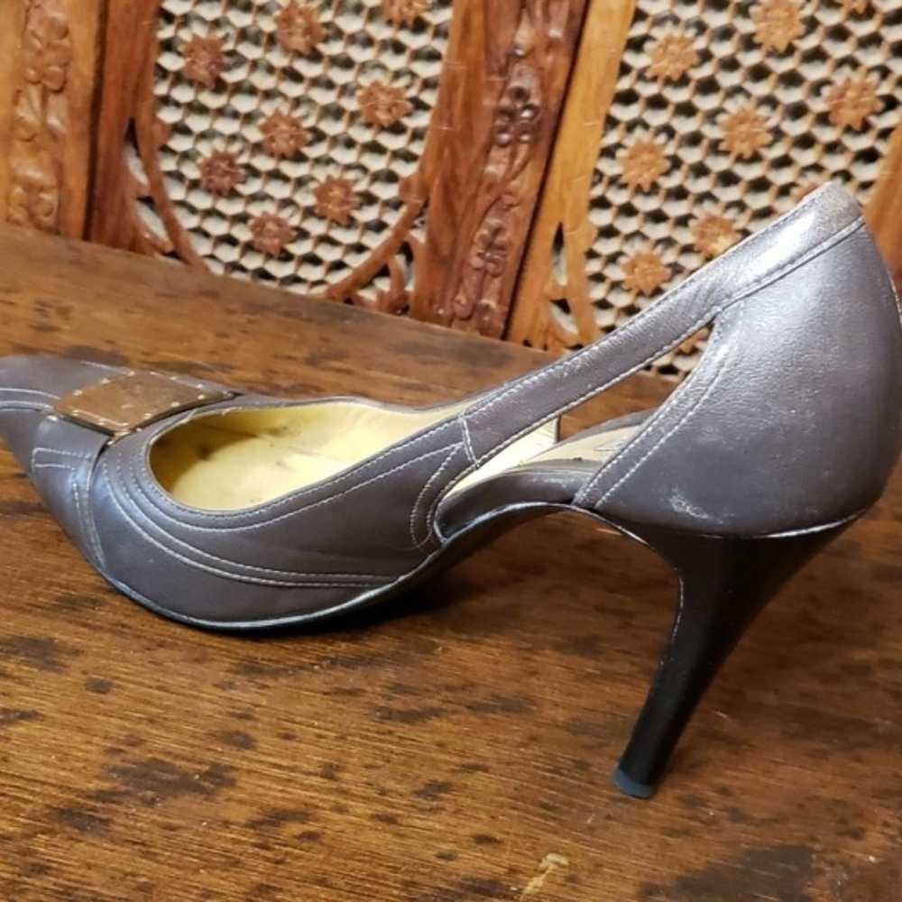Vintage Versace Gray Women's Heels  with brass na… - image 11
