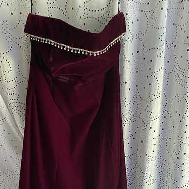 Vintage 2000s Strapless, A-line, Wine-colored, Fa… - image 1