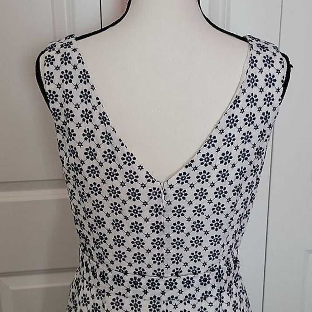 Taylor embroidered dress. Size 8. - image 3