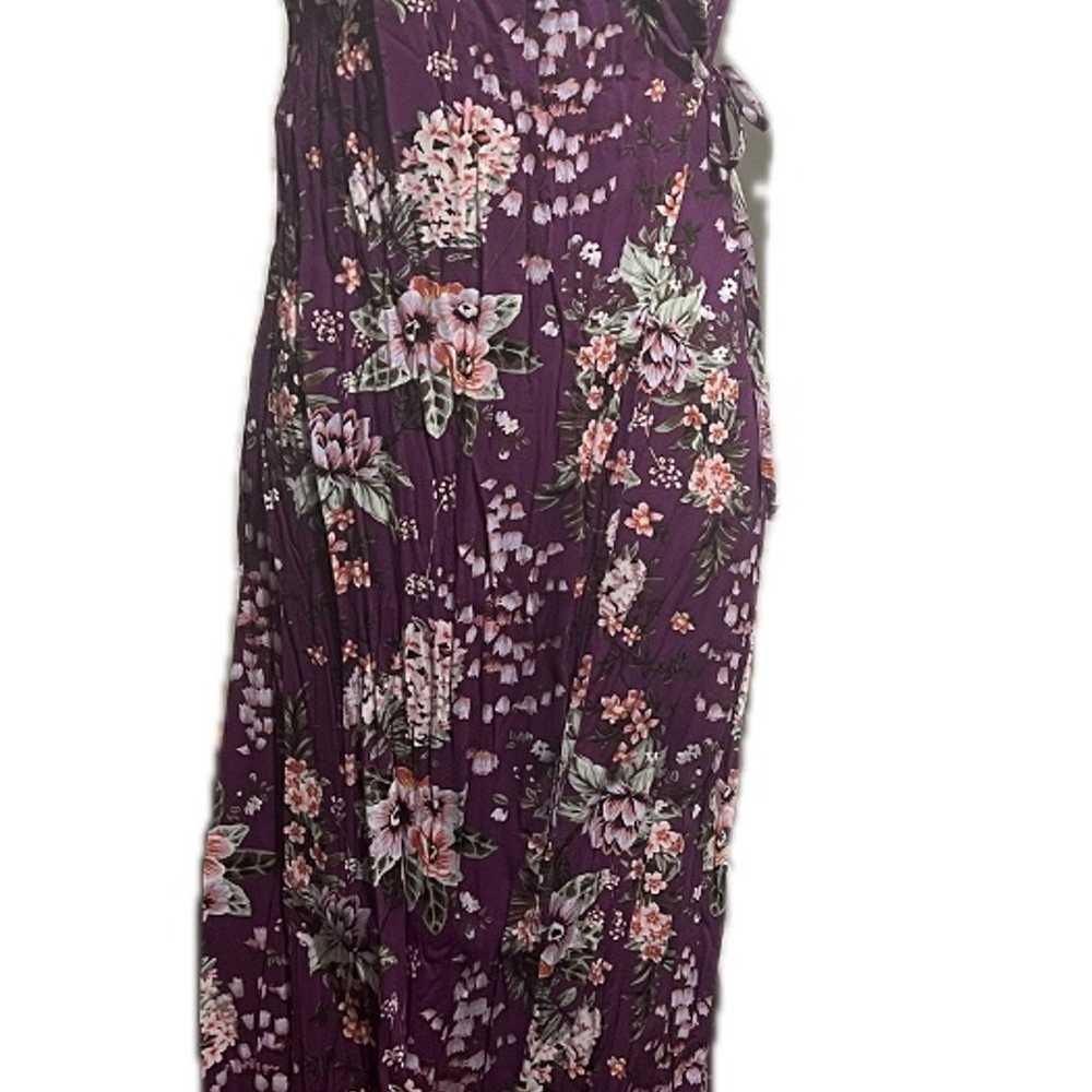 Gianni Bini midi or maxi purple floral wrap dress… - image 3