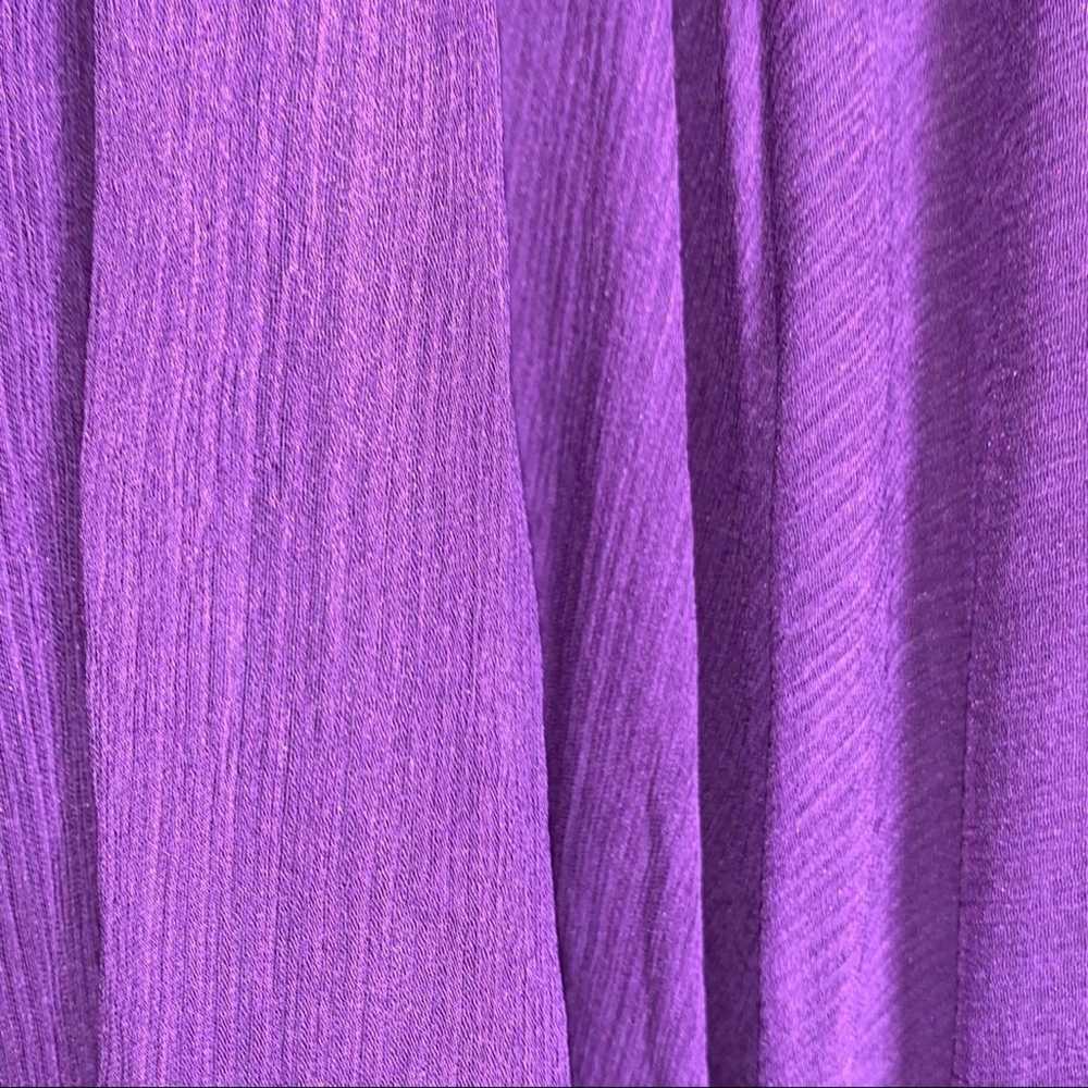 BCBGMaxazria 100% silk Purple chiffon knee length… - image 4
