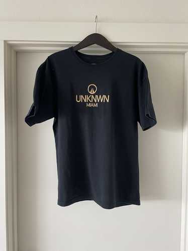 Nike × Streetwear × Unkwn Logo Graphic T-Shirt