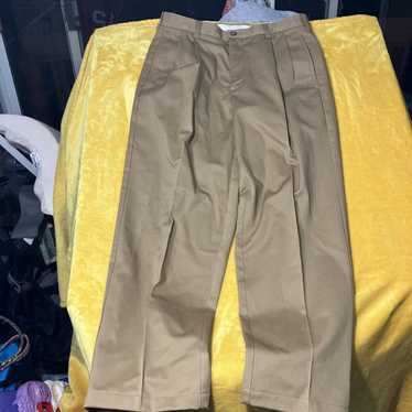 L.L. Bean LL Bean Mens Classic Fit Khaki Pants 32… - image 1