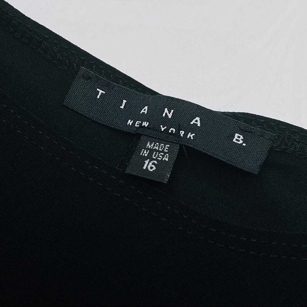 Tiana B. silky stretchy shift dress black and whi… - image 8