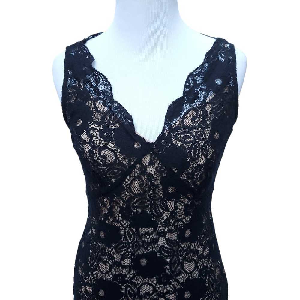 BCBGMaxAzria Lynnette Sheath Dress Black Lace Ove… - image 2