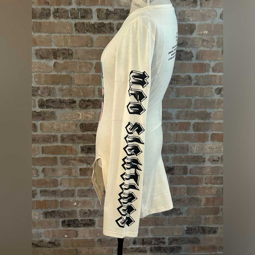 Hmn alns graphic tee dress slit long sleeve white… - image 7