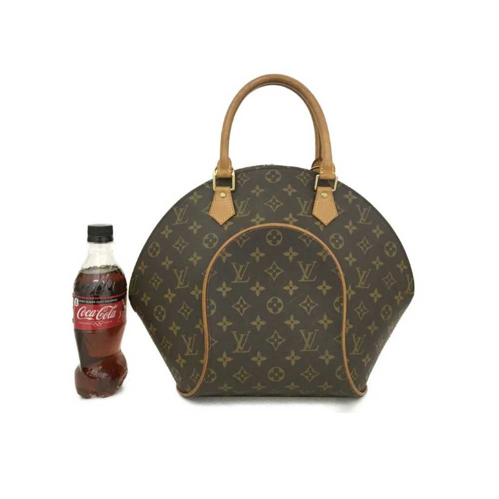 Louis Vuitton Ellipse leather handbag - image 5