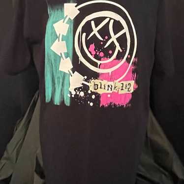 NWOT Tshirt /Blink 182/2XL - image 1