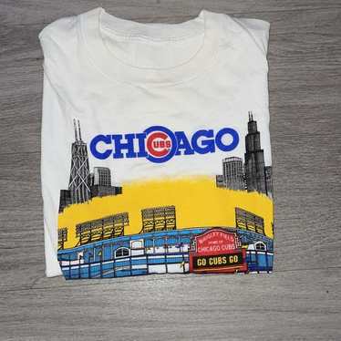 Vintage Chicago Cubs shirt