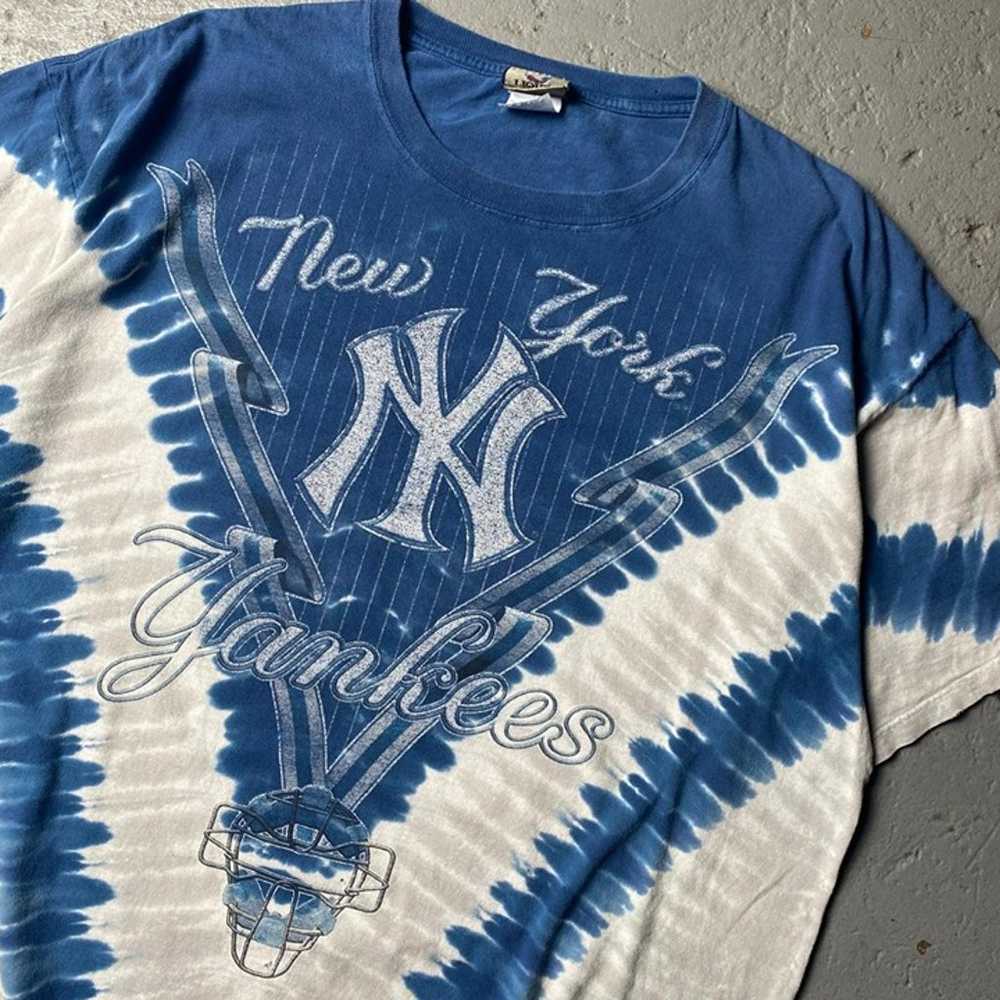 Vintage New York Yankees Liquid Blue Thrashed Gra… - image 3