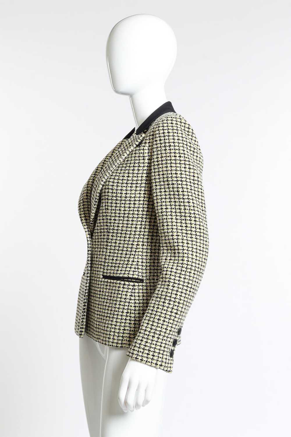 CHANEL 2002P Check Tweed Blazer - image 4