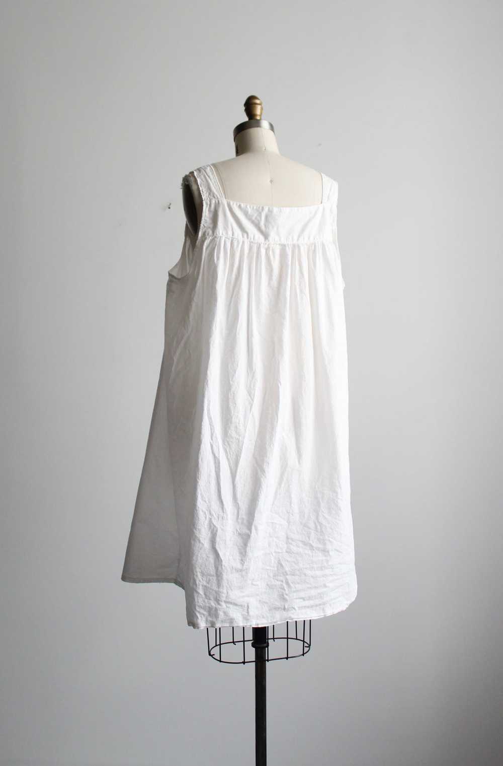 white cotton nap dress - image 4