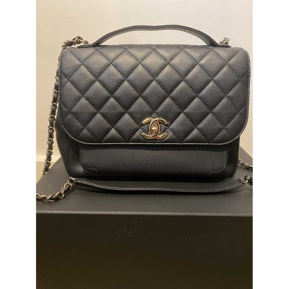 Chanel Business Affinity leather handbag - image 3