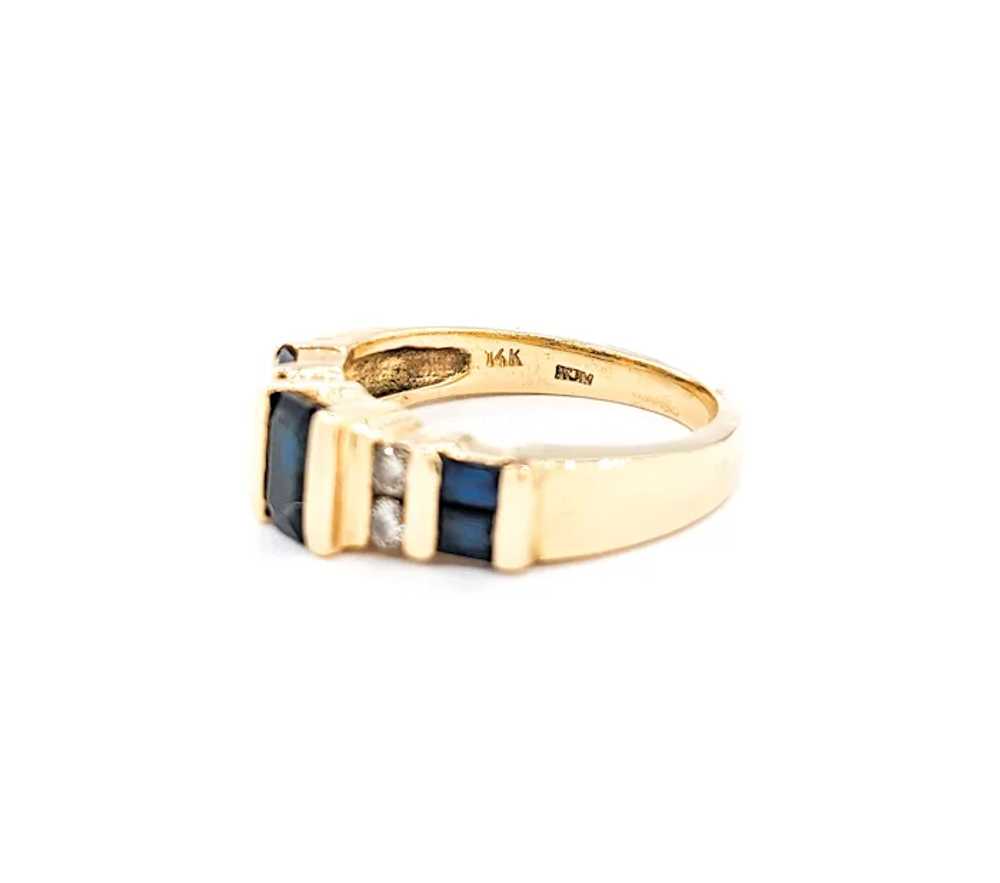 .65ctw Blue sapphire & Diamond Ring In Yellow Gold - image 3