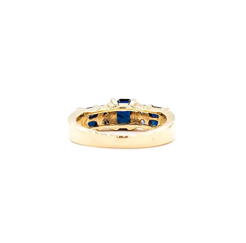 .65ctw Blue sapphire & Diamond Ring In Yellow Gold - image 8