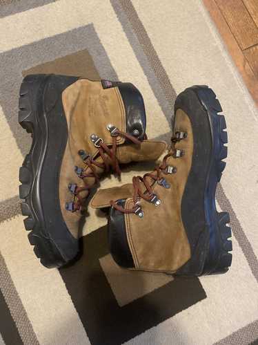 Danner Crater Rim 6 Gore Tex Hiking Boots