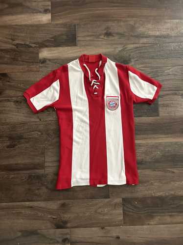 Soccer Jersey × Streetwear × Vintage FC Bayern Ret