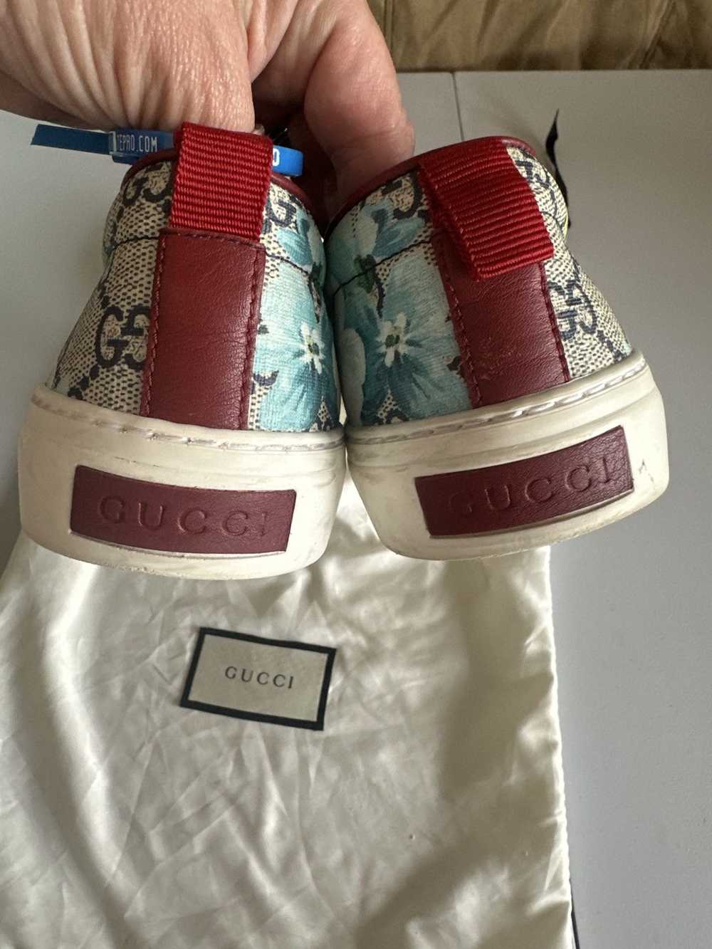 Gucci Gucci Supreme Flora Slip ons - image 5